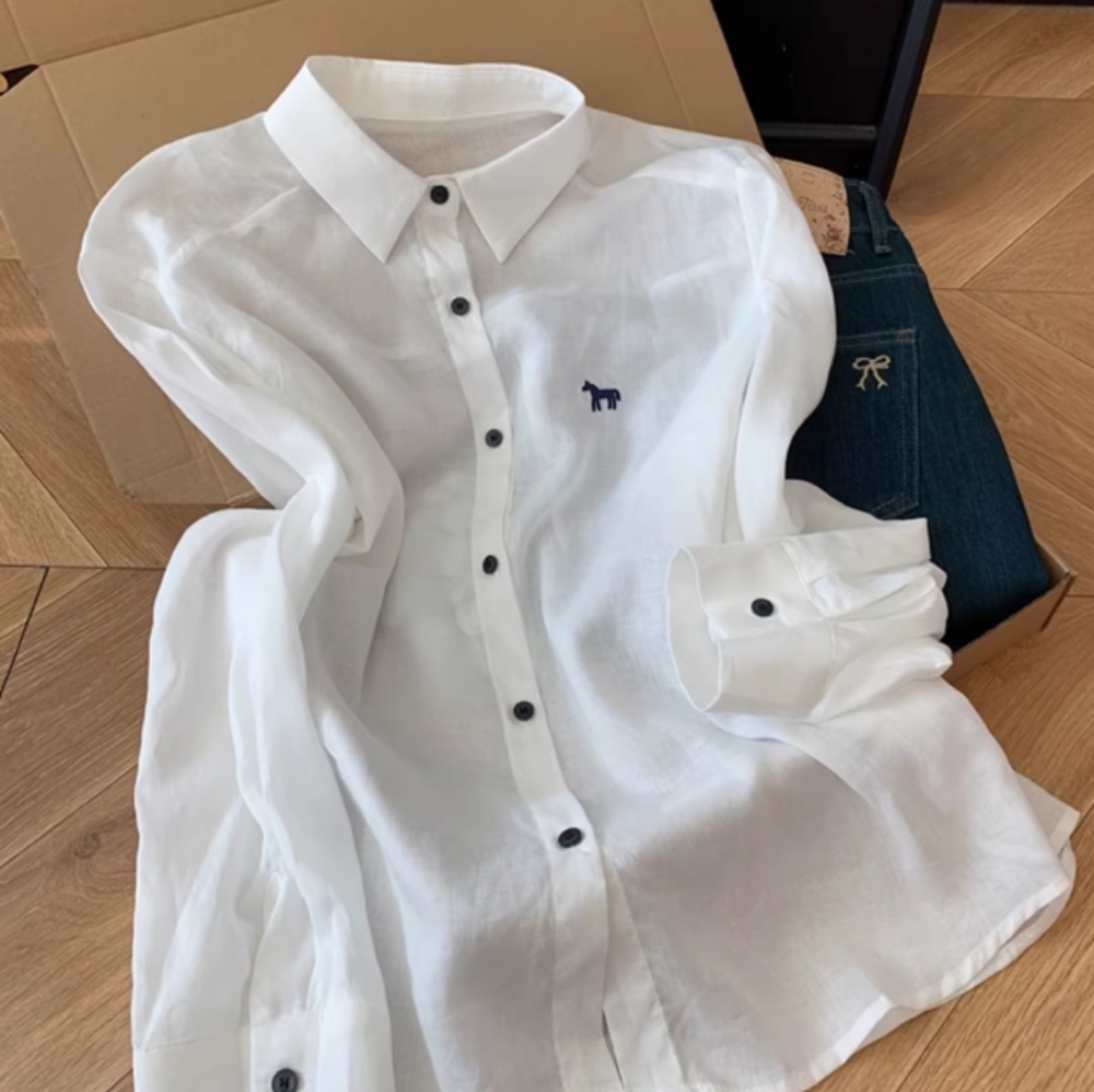 White Embroidered Horse Linen Shirt